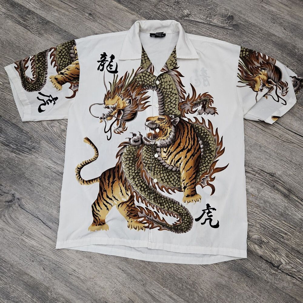 VTG Oscar Misa Men's Button-Up Shirt Dragon vs Tiger Fight Size Large